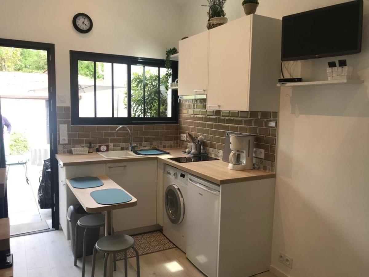 Apartment Avec Terrasse Et Parking - 4 Pers - - Fr-1-474-161